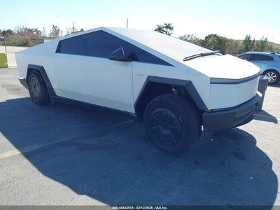 2025 Tesla Cybertruck