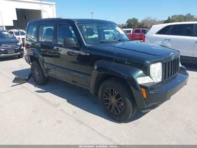 1C4PJMAK1CW186524 JEEP LIBERTY Photo 1