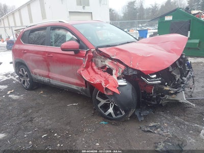 3VVJX7B22NM025057 VOLKSWAGEN TAOS Photo 1