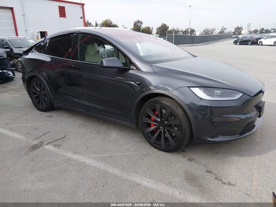 TESLA MODEL X