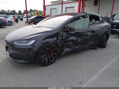TESLA MODEL X