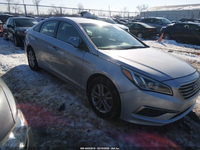 5NPE24AF3HH530407 HYUNDAI SONATA Photo 1