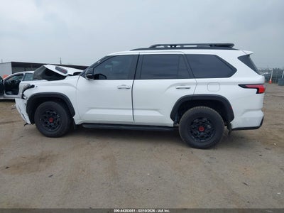 TOYOTA SEQUOIA