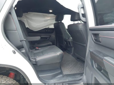 TOYOTA SEQUOIA