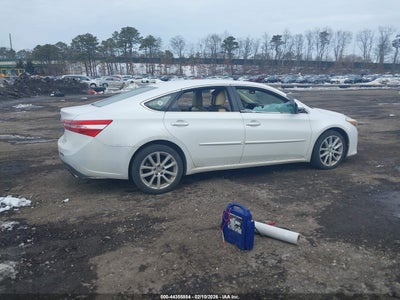 TOYOTA AVALON