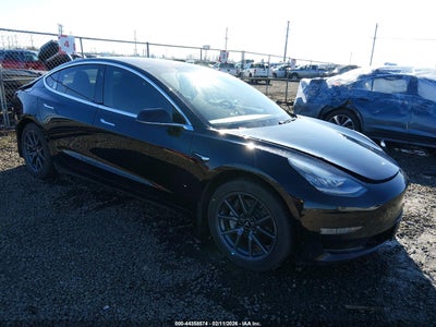 5YJ3E1EA9JF098518 TESLA MODEL 3 Photo 1