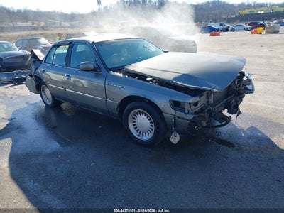 2MEFM75W6YX692636 MERCURY GRAND MARQUIS Photo 1