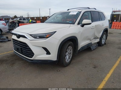 TOYOTA GRAND HIGHLANDER