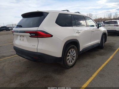 TOYOTA GRAND HIGHLANDER
