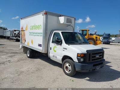 2012 FORD E-450 CUTAWAY