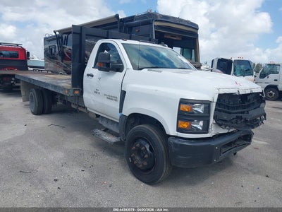 2019 Chevrolet Silverado 6500Hd 1Wt white Lot 111044392079 Vin 1HTKHPVK3KH811450