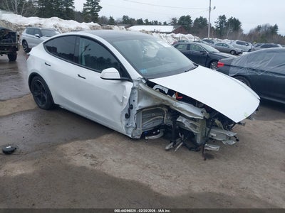 2026 TESLA MODEL Y PREMIUM REAR-WHEEL DRIVE/STANDARD REAR-WHEEL DRIVE