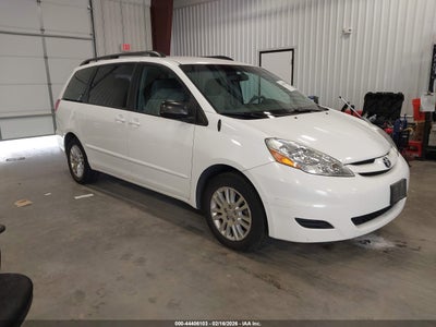 5TDKK4CC9AS319475 TOYOTA SIENNA Photo 1
