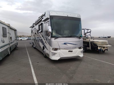 4UZFCHFE5KCKV2391 FREIGHTLINER CHASSIS Photo 1