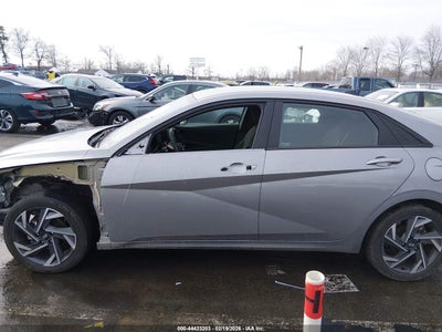 2025 HYUNDAI ELANTRA 14