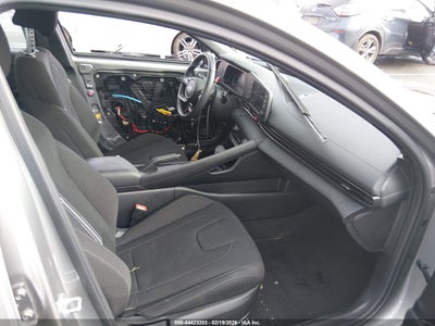 2025 HYUNDAI ELANTRA 5