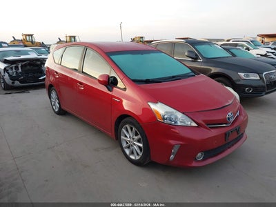 JTDZN3EU5C3092389 TOYOTA PRIUS V Photo 1