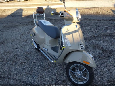 2023 Vespa -