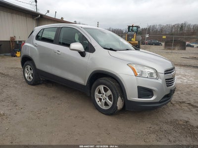 3GNCJNSB3GL247362 CHEVROLET TRAX Photo 1
