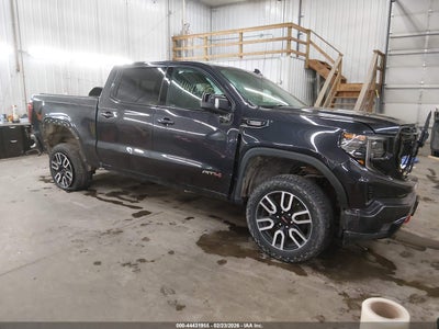 GMC SIERRA