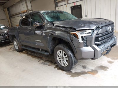TOYOTA TUNDRA