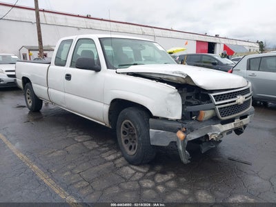 1GCEC19V67E113465 CHEVROLET SILVERADO 1500 CLASSIC Photo 1