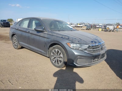 VOLKSWAGEN JETTA