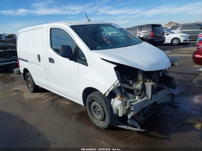 NISSAN NV200