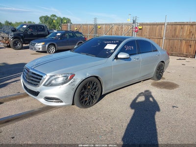 MERCEDES-BENZ S 550