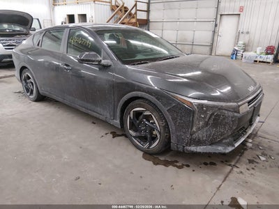 KIA K4