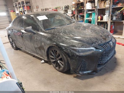 LEXUS IS