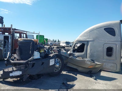 3AKJHHDR0KSKD2144 FREIGHTLINER NEW CASCADIA 126 Photo 1