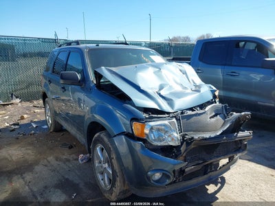 1FMCU0D76CKA89120 FORD ESCAPE Photo 1