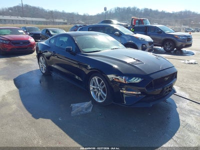 FORD MUSTANG