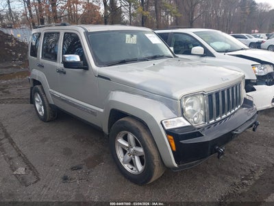 1J8GN58K99W540095 JEEP LIBERTY Photo 1
