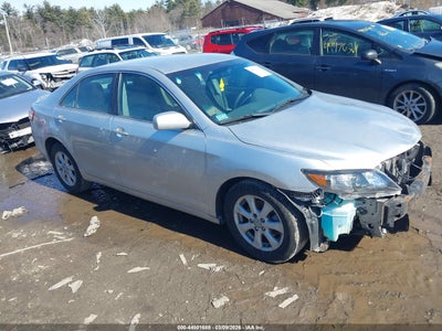 4T4BF3EK4BR104801 TOYOTA CAMRY Photo 1