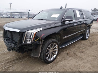 CADILLAC ESCALADE ESV