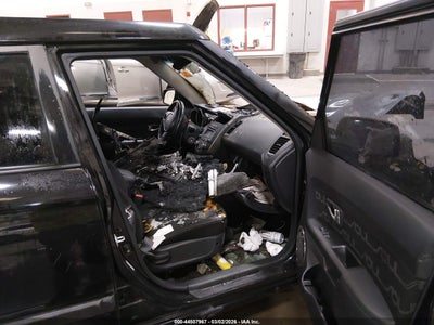 2013 KIA SOUL +