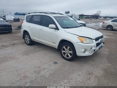 2T3YK4DV6BW009794 TOYOTA RAV4 Photo 1