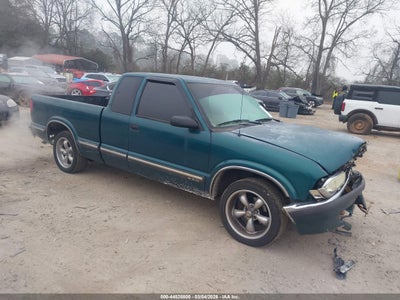 1GCCS19X2W8118011 CHEVROLET S-10 Photo 1