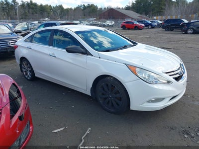 2013 HYUNDAI SONATA SE