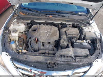 2013 HYUNDAI SONATA SE