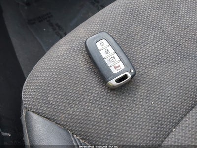2013 HYUNDAI SONATA SE