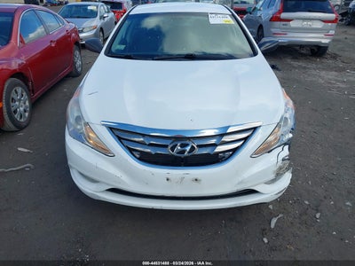 2013 HYUNDAI SONATA SE