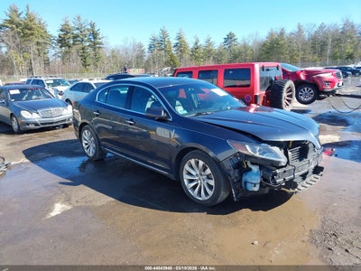 1LNHL9EK7DG616392 LINCOLN MKS Photo 1