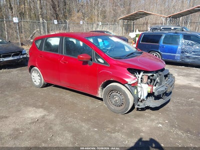 3N1CE2CP2FL422580 NISSAN VERSA NOTE Photo 1