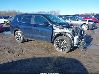 JA4J3UA86NZ089903 MITSUBISHI OUTLANDER Photo 1