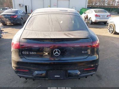 MERCEDES-BENZ EQS 580