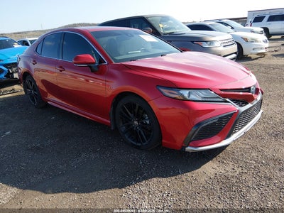 TOYOTA CAMRY