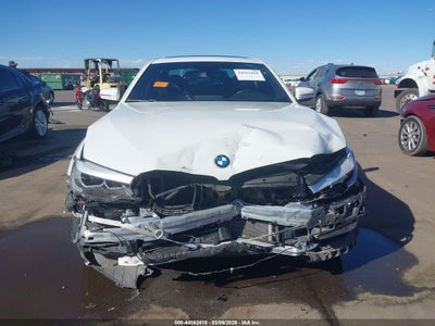 BMW 530E